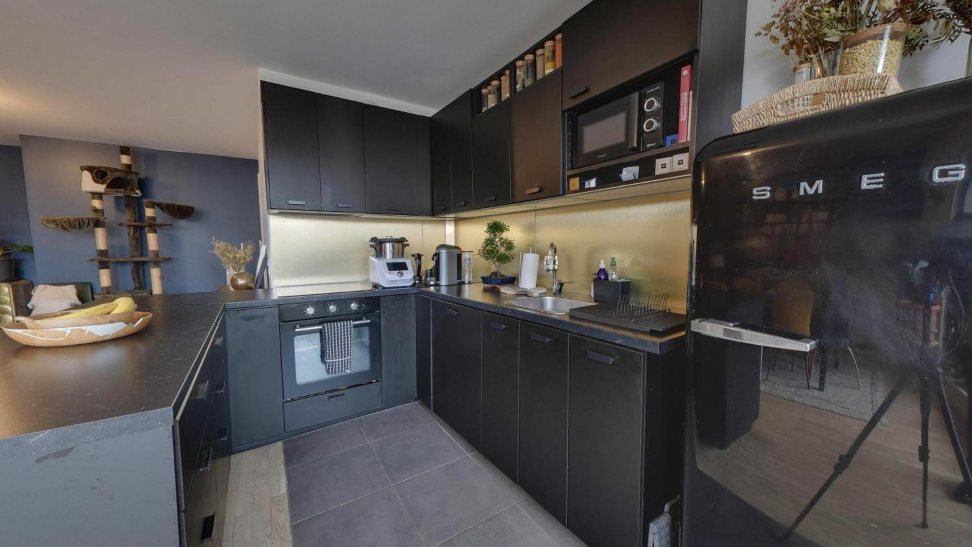 Spacious Flat With Terrasse And Parking Near Metro 바뇰레 외부 사진