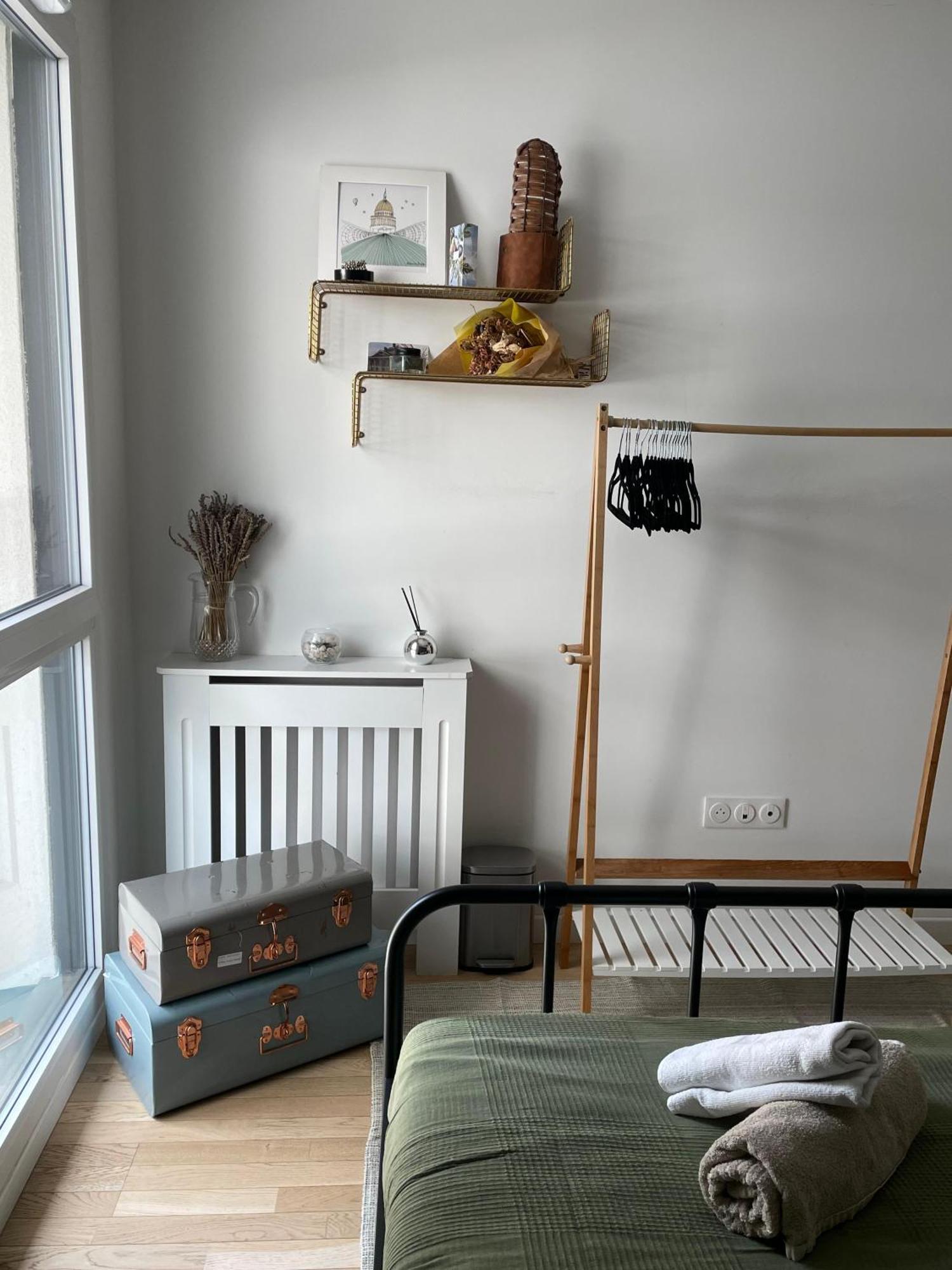 Spacious Flat With Terrasse And Parking Near Metro 바뇰레 외부 사진